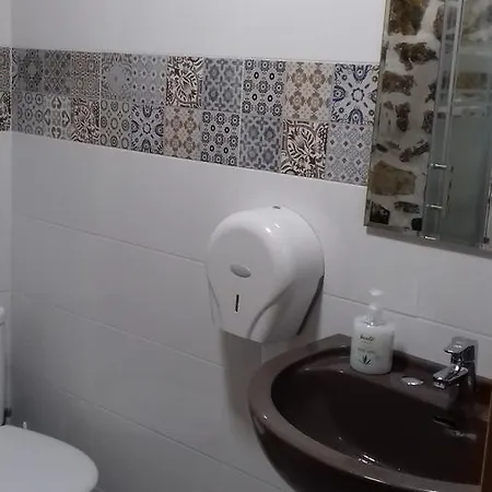 Hostal La Pumarada Restaurante *